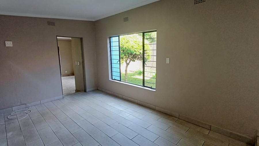 To Let 1 Bedroom Property for Rent in Victory Park Gauteng