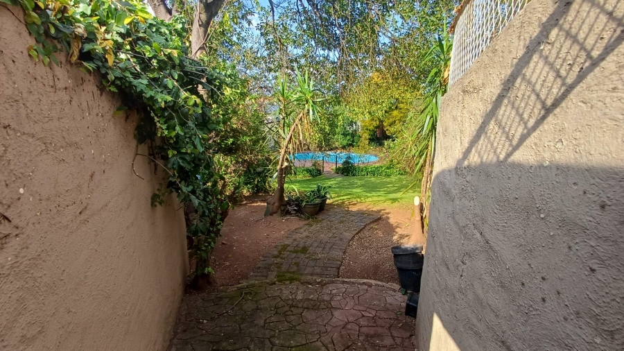 To Let 1 Bedroom Property for Rent in Victory Park Gauteng