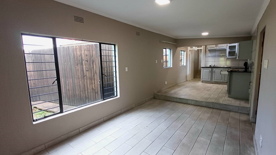 To Let 1 Bedroom Property for Rent in Victory Park Gauteng
