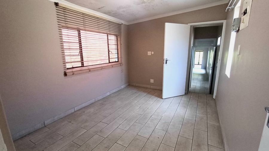 To Let 1 Bedroom Property for Rent in Victory Park Gauteng