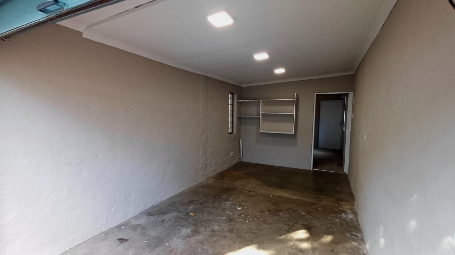 To Let 1 Bedroom Property for Rent in Victory Park Gauteng