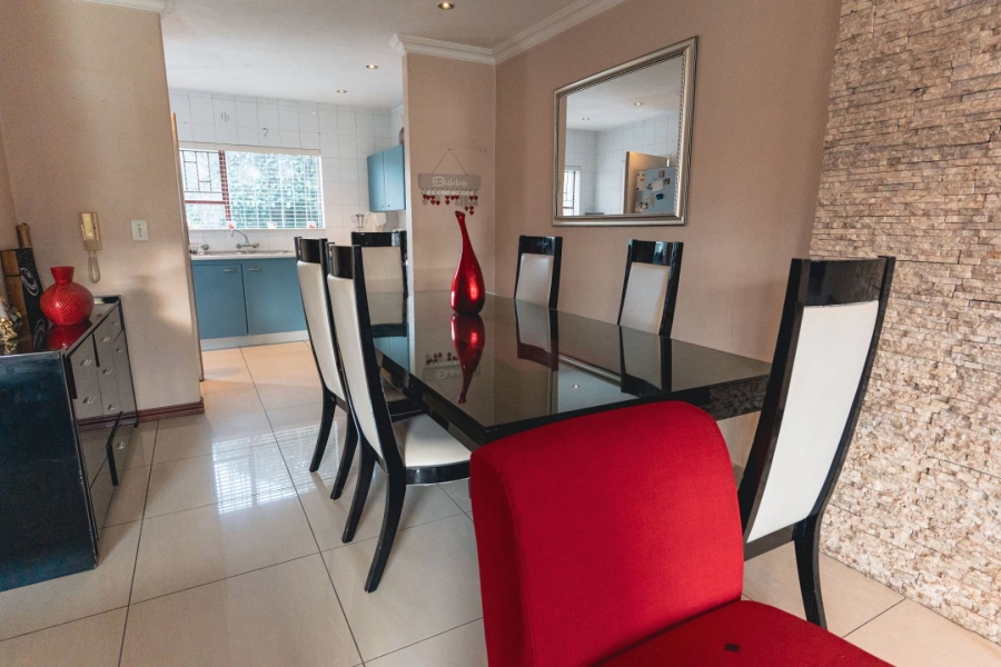 2 Bedroom Property for Sale in Weltevreden Park Gauteng