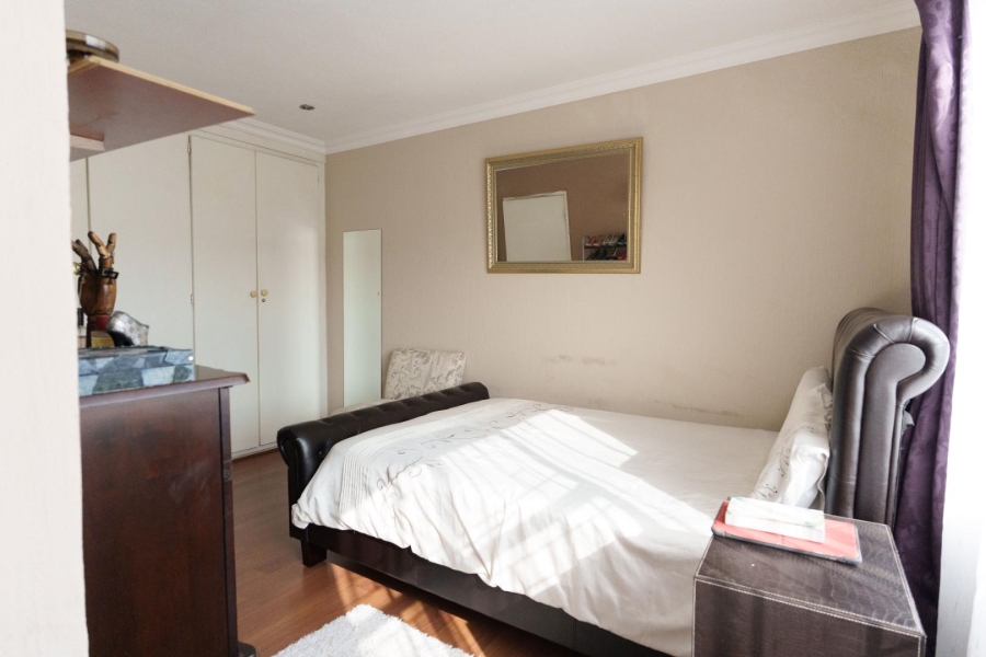 2 Bedroom Property for Sale in Weltevreden Park Gauteng