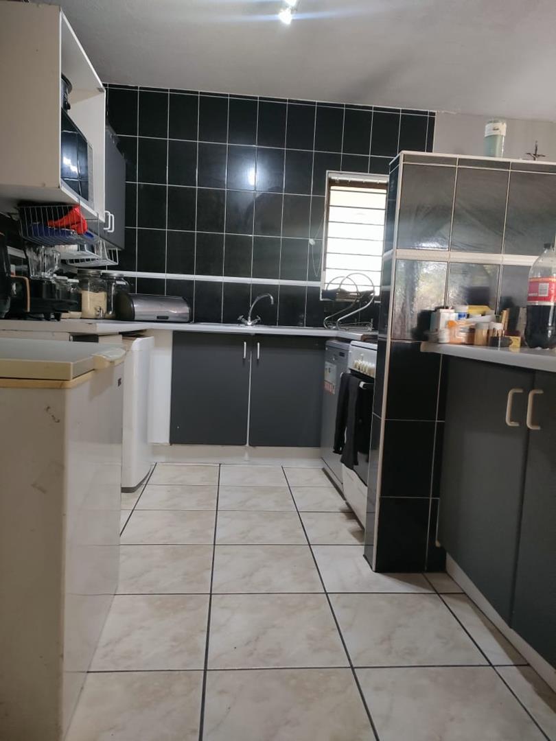 4 Bedroom Property for Sale in Northwold Gauteng
