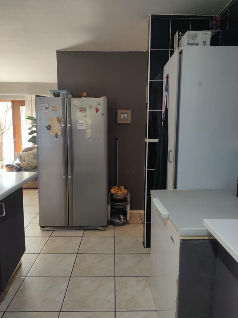 4 Bedroom Property for Sale in Northwold Gauteng