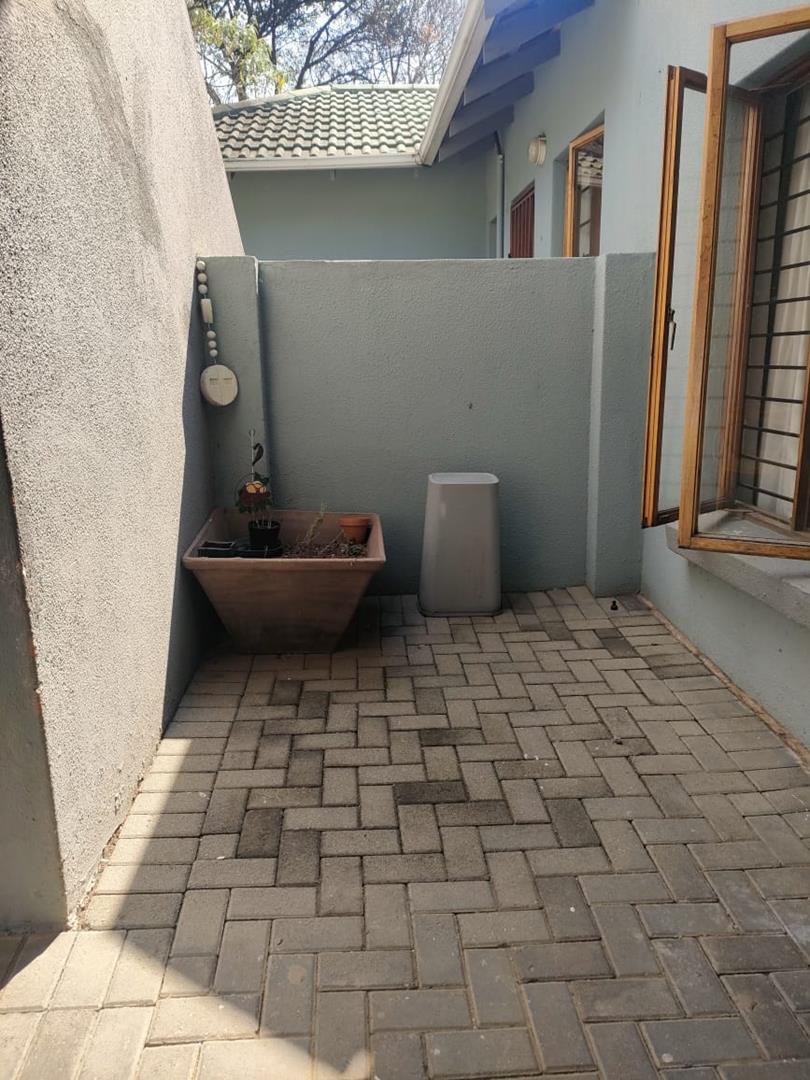 4 Bedroom Property for Sale in Northwold Gauteng