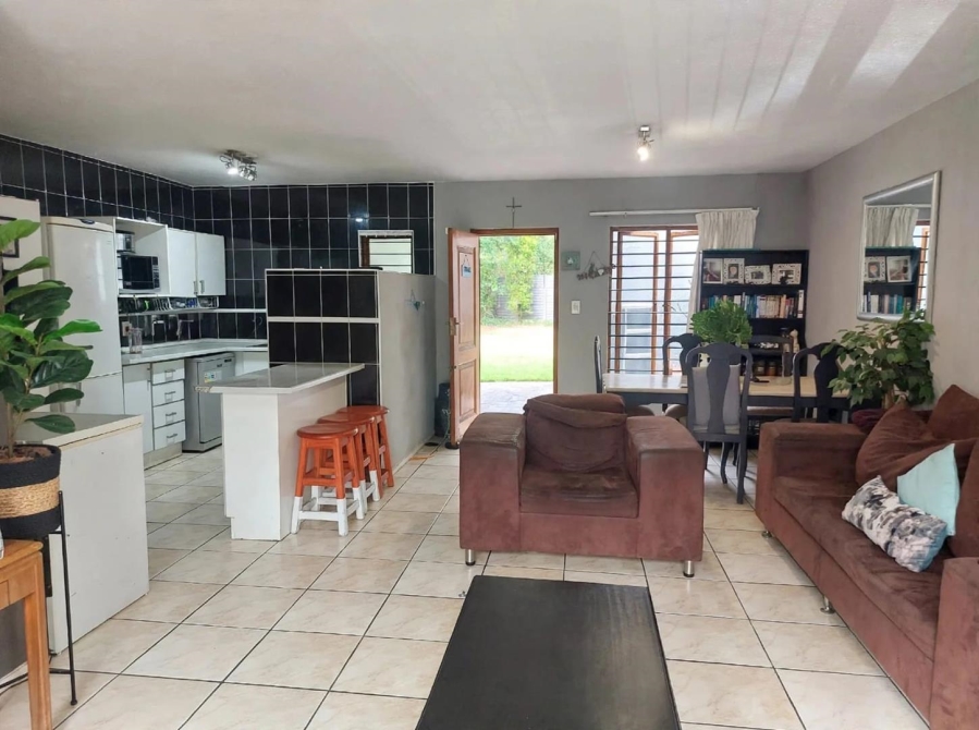 4 Bedroom Property for Sale in Northwold Gauteng