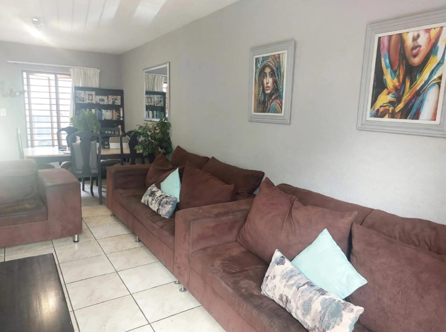 4 Bedroom Property for Sale in Northwold Gauteng