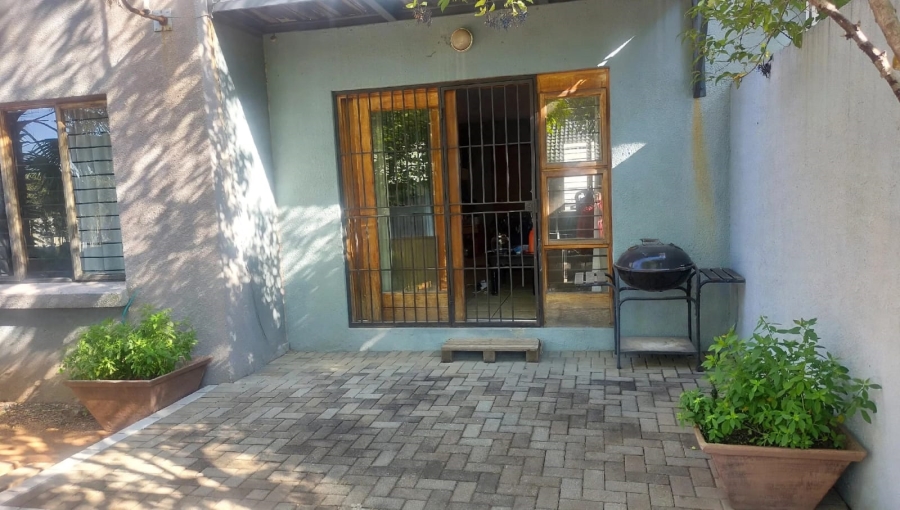 4 Bedroom Property for Sale in Northwold Gauteng