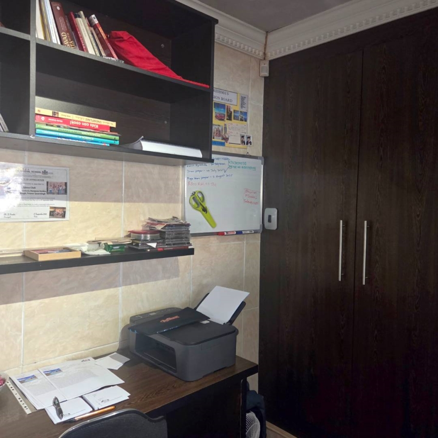 3 Bedroom Property for Sale in Mayberry Park Gauteng