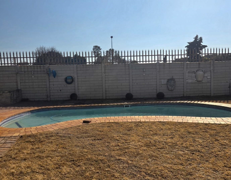 3 Bedroom Property for Sale in Mayberry Park Gauteng