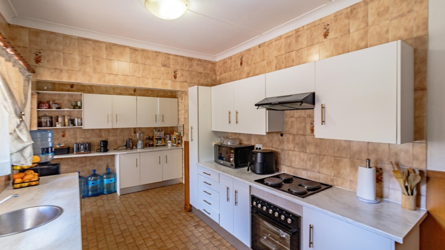 3 Bedroom Property for Sale in Meredale Gauteng