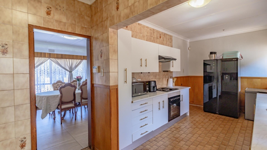 3 Bedroom Property for Sale in Meredale Gauteng