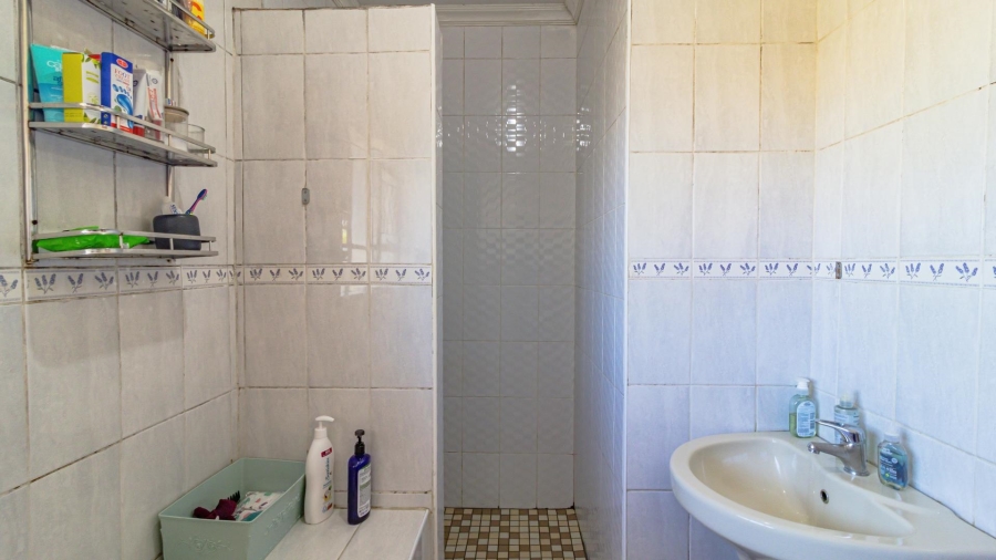 3 Bedroom Property for Sale in Meredale Gauteng