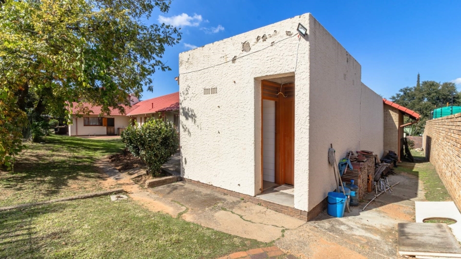3 Bedroom Property for Sale in Meredale Gauteng