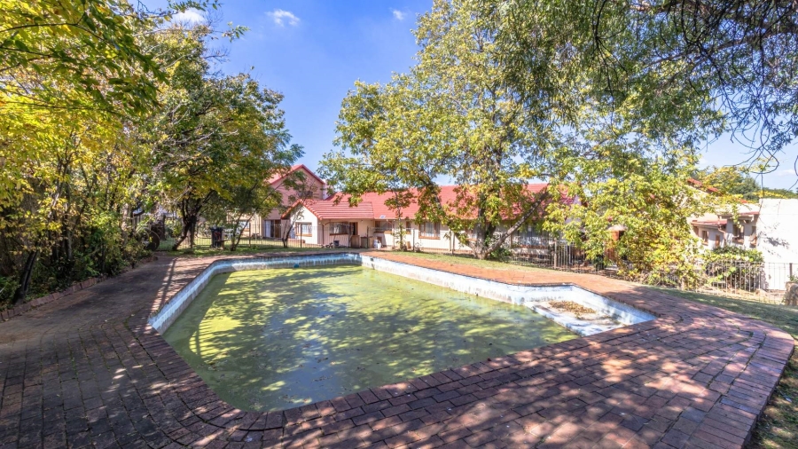 3 Bedroom Property for Sale in Meredale Gauteng