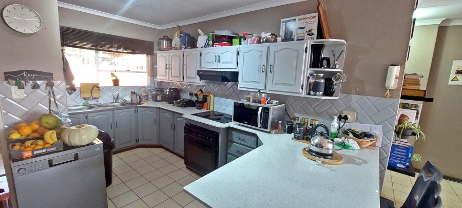 2 Bedroom Property for Sale in Mayberry Park Gauteng
