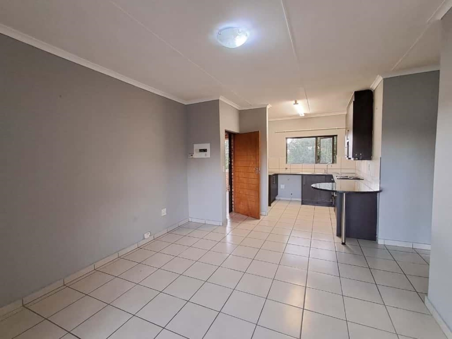 2 Bedroom Property for Sale in South Crest Gauteng