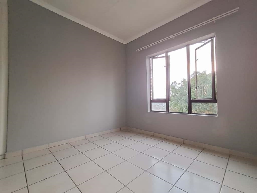 2 Bedroom Property for Sale in South Crest Gauteng