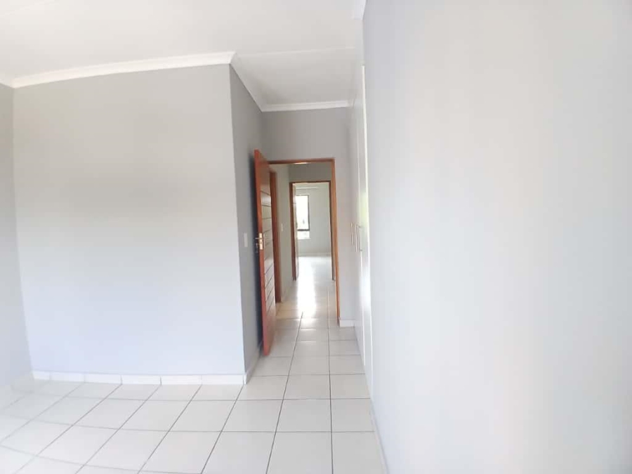 2 Bedroom Property for Sale in South Crest Gauteng
