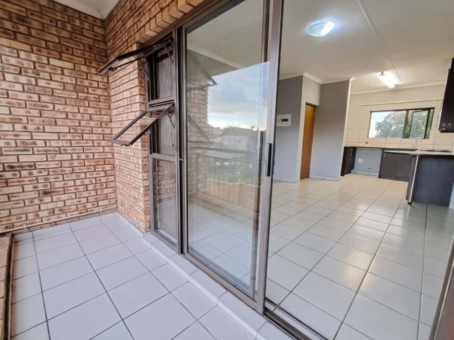 2 Bedroom Property for Sale in South Crest Gauteng