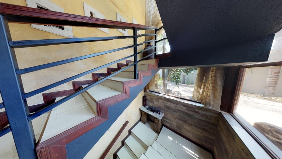 7 Bedroom Property for Sale in Silver Lakes Gauteng