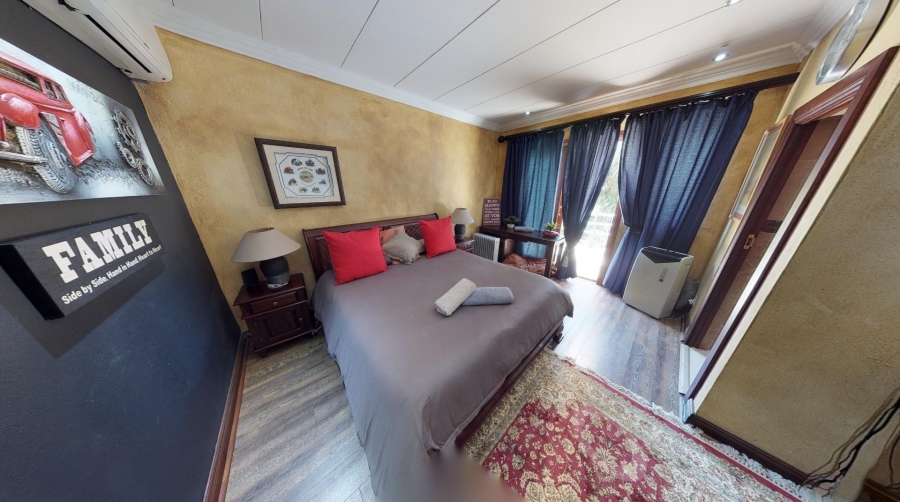 7 Bedroom Property for Sale in Silver Lakes Gauteng