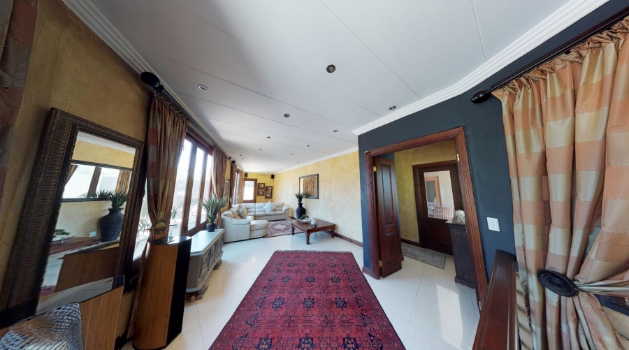 7 Bedroom Property for Sale in Silver Lakes Gauteng