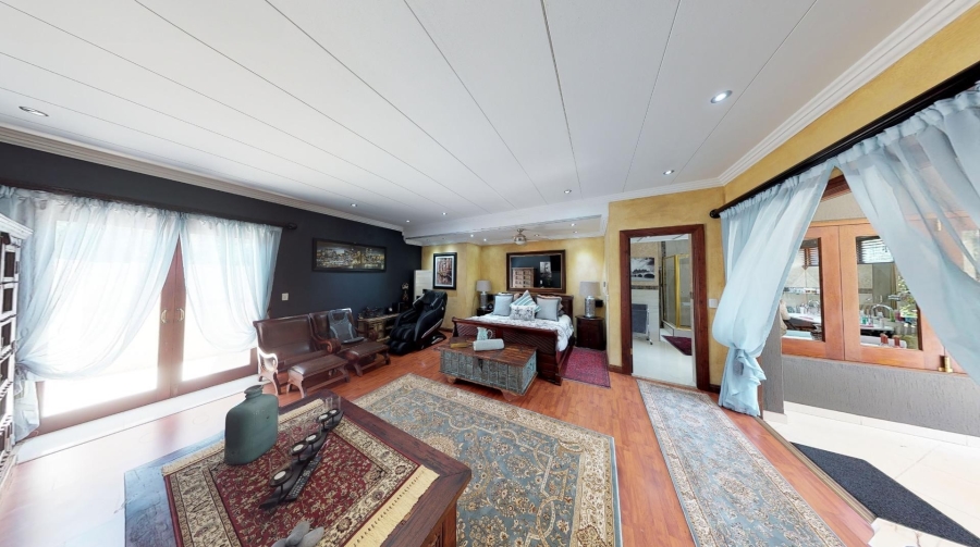 7 Bedroom Property for Sale in Silver Lakes Gauteng