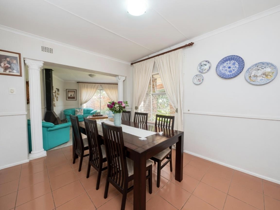 5 Bedroom Property for Sale in Morningside Manor Gauteng