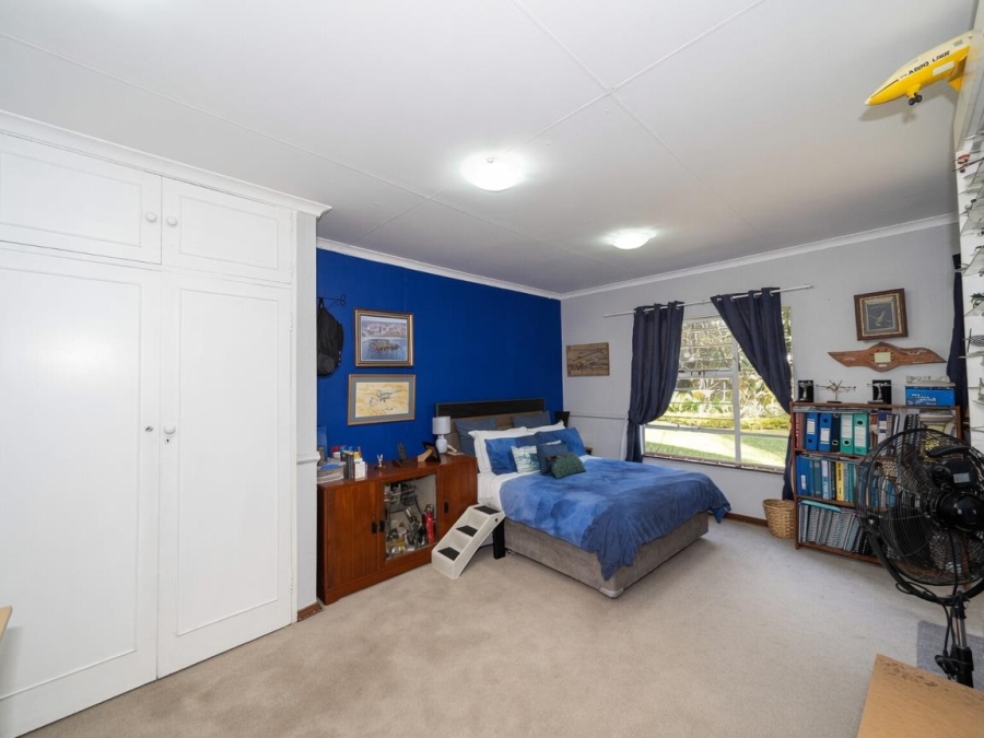 5 Bedroom Property for Sale in Morningside Manor Gauteng