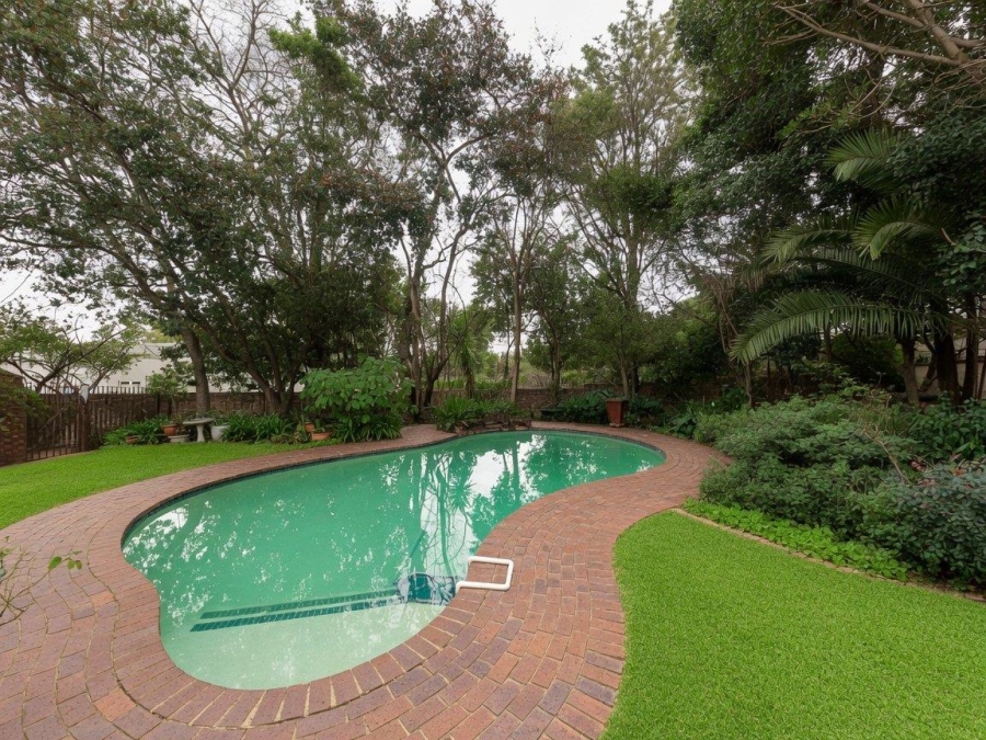 5 Bedroom Property for Sale in Morningside Manor Gauteng