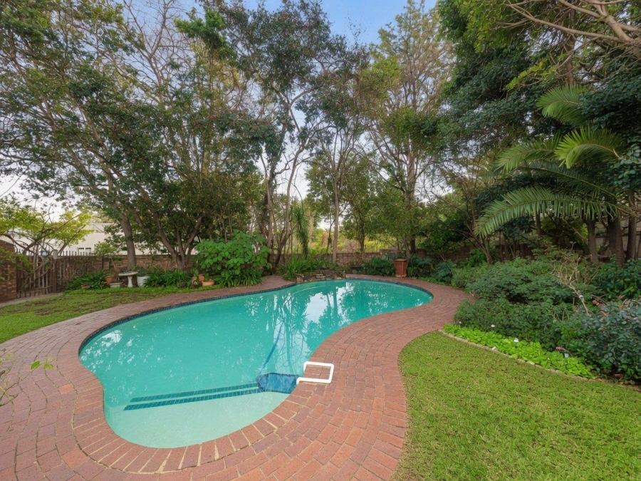 5 Bedroom Property for Sale in Morningside Manor Gauteng