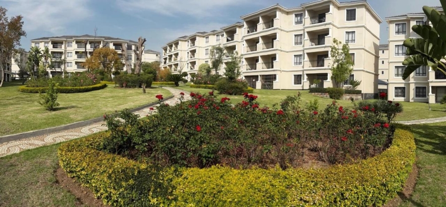 2 Bedroom Property for Sale in Noordwyk Gauteng