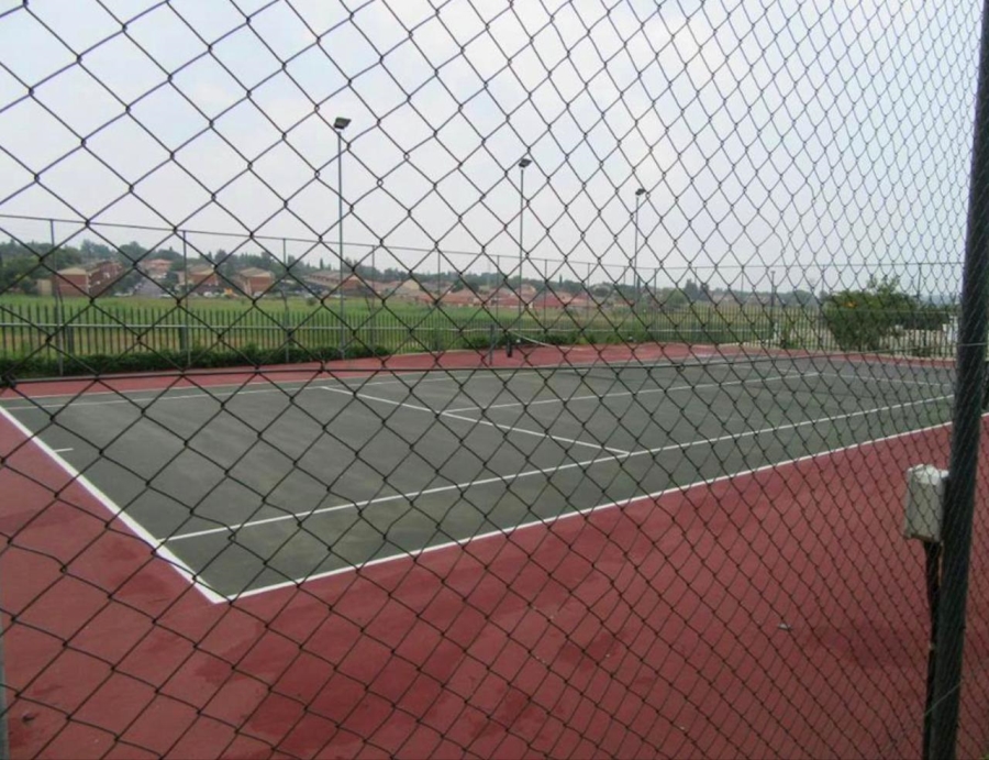 2 Bedroom Property for Sale in Noordwyk Gauteng