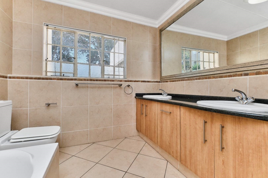 2 Bedroom Property for Sale in Edenburg Gauteng