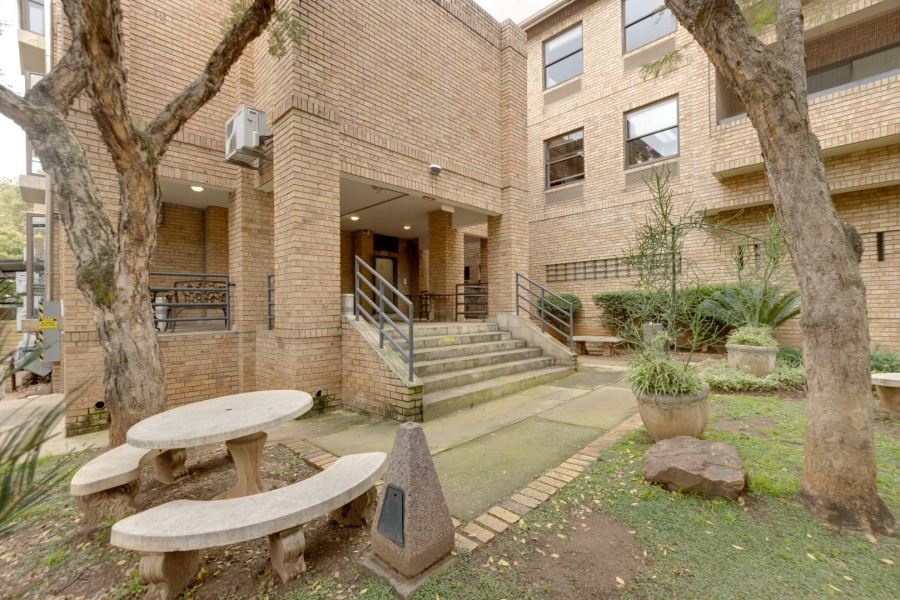 To Let Commercial Property for Rent in Bruma Gauteng