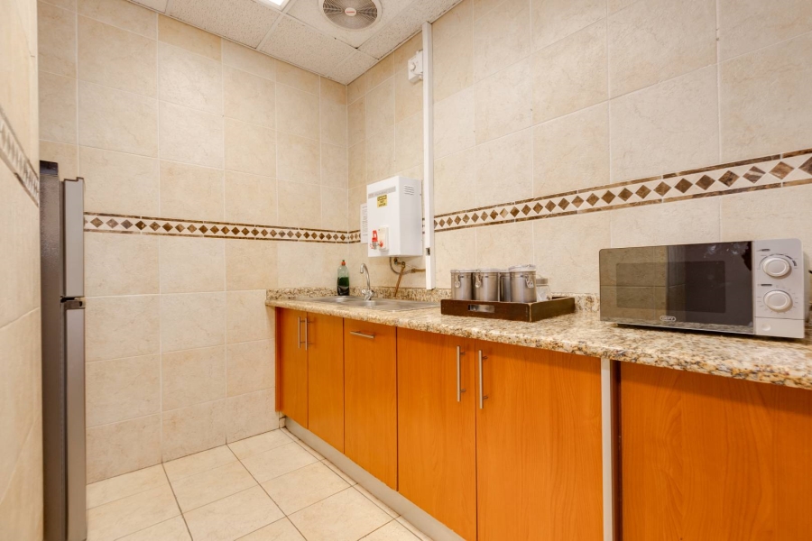 To Let Commercial Property for Rent in Bruma Gauteng