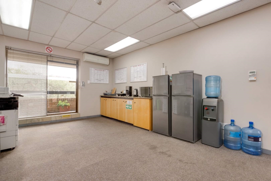 To Let Commercial Property for Rent in Bruma Gauteng