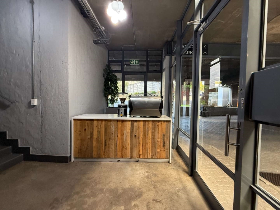 To Let Commercial Property for Rent in Greenside Gauteng