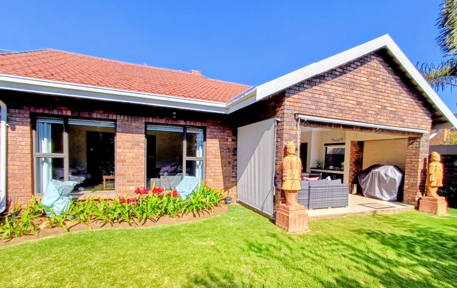 2 Bedroom Property for Sale in Lakefield Gauteng