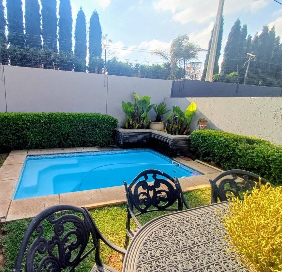 3 Bedroom Property for Sale in Norton Home Estate AH Gauteng