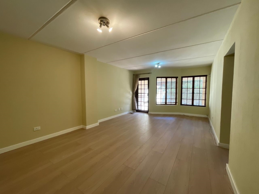 2 Bedroom Property for Sale in Morningside Hills Gauteng