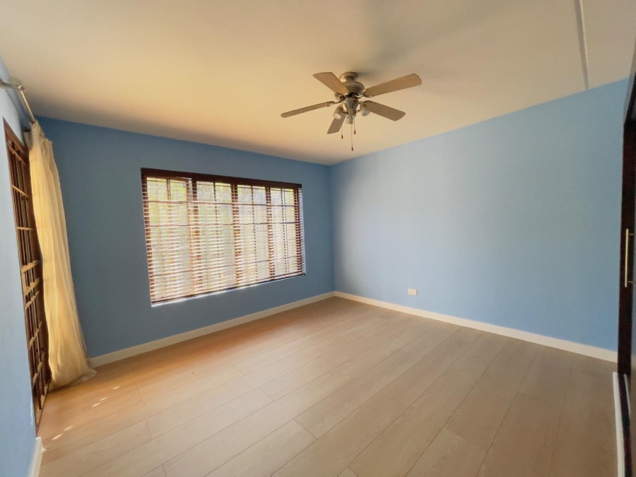 2 Bedroom Property for Sale in Morningside Hills Gauteng