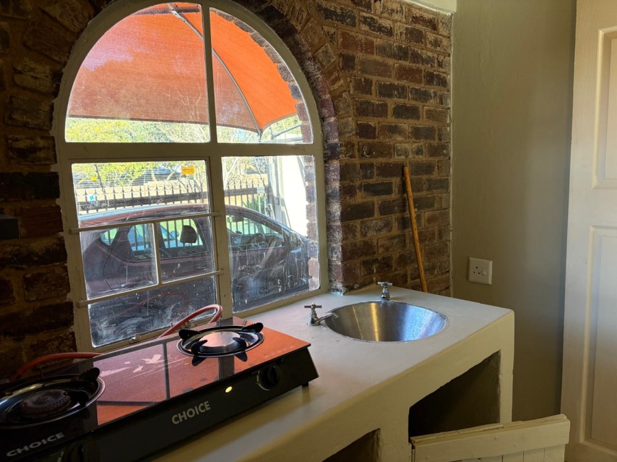 To Let 1 Bedroom Property for Rent in Weltevreden Park Gauteng