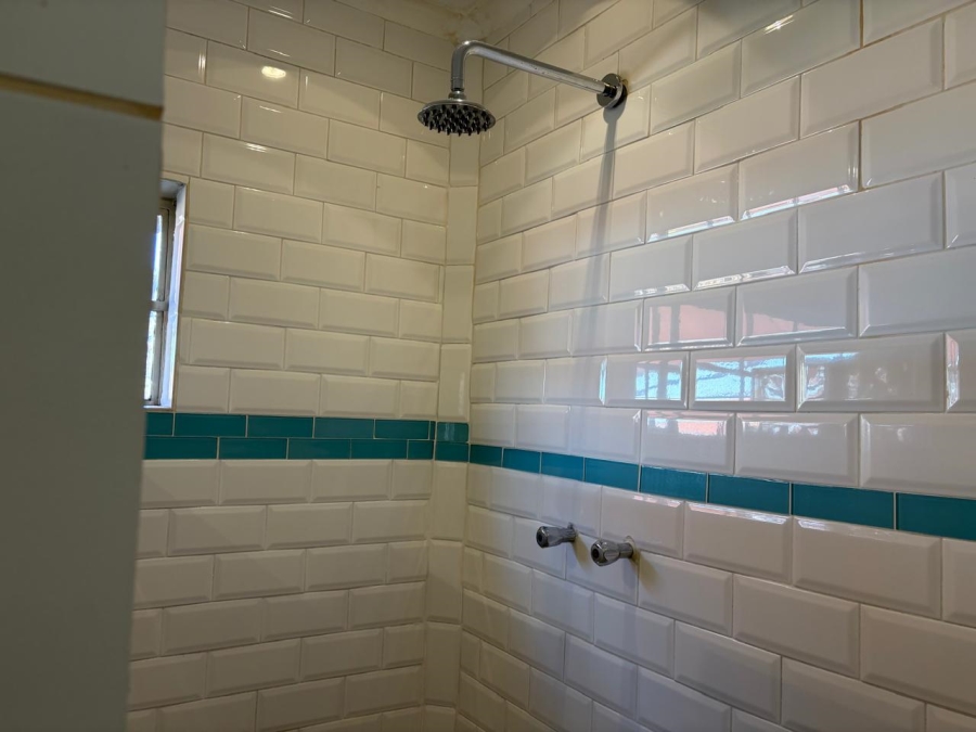 To Let 1 Bedroom Property for Rent in Weltevreden Park Gauteng