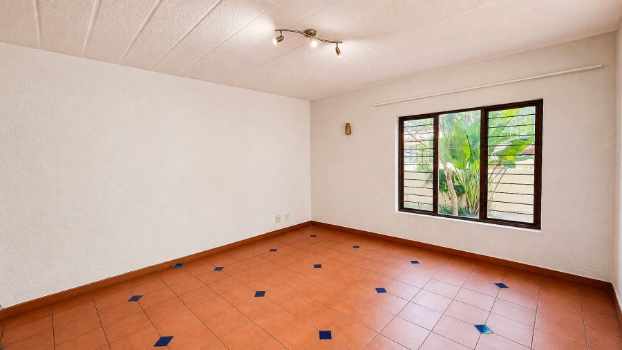 3 Bedroom Property for Sale in Bryanston Gauteng