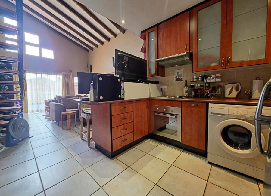 2 Bedroom Property for Sale in New Redruth Gauteng