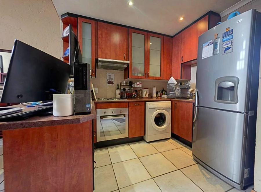 2 Bedroom Property for Sale in New Redruth Gauteng