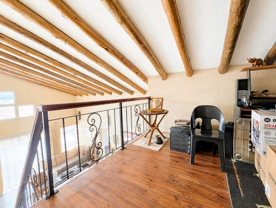 2 Bedroom Property for Sale in New Redruth Gauteng